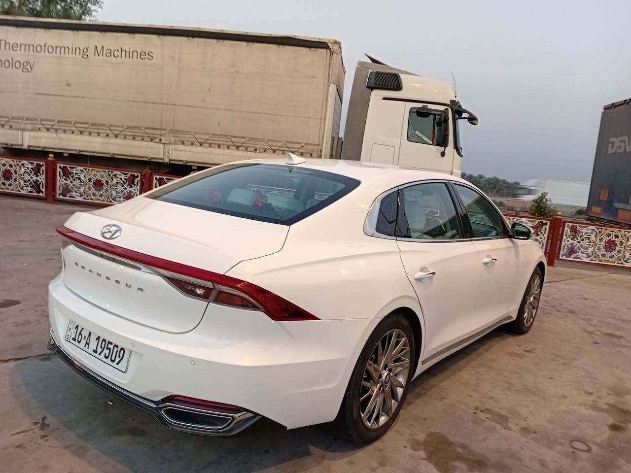 السلام عليكم
ازيرا2023 وارد كوري غاز اصل بلاد مرقم قادسيه بسمي مداور ثاني يوم سياره كفاله عامه من الشخط  فول مواصفات ويل كروم بصمه تشغيل بصمه ابواب كشن كهرباء شاشه ديجتل هندبريك بصمه تحكم استيرن جهتين شاشه عطلات شاشه ديجتل هندبريك بصمه تحكم استيرن جهتين باقي مواصفات معروفه واضحه بلصور مكينه 6 سلندر 3500 ماشيه ٣٧ الف سياره جديده مكينه كير تبريد حداديه كله جاهز ومابيه اي نقص 

السعر 218 وبيه مجال مكاني ديوانيه 

***********
