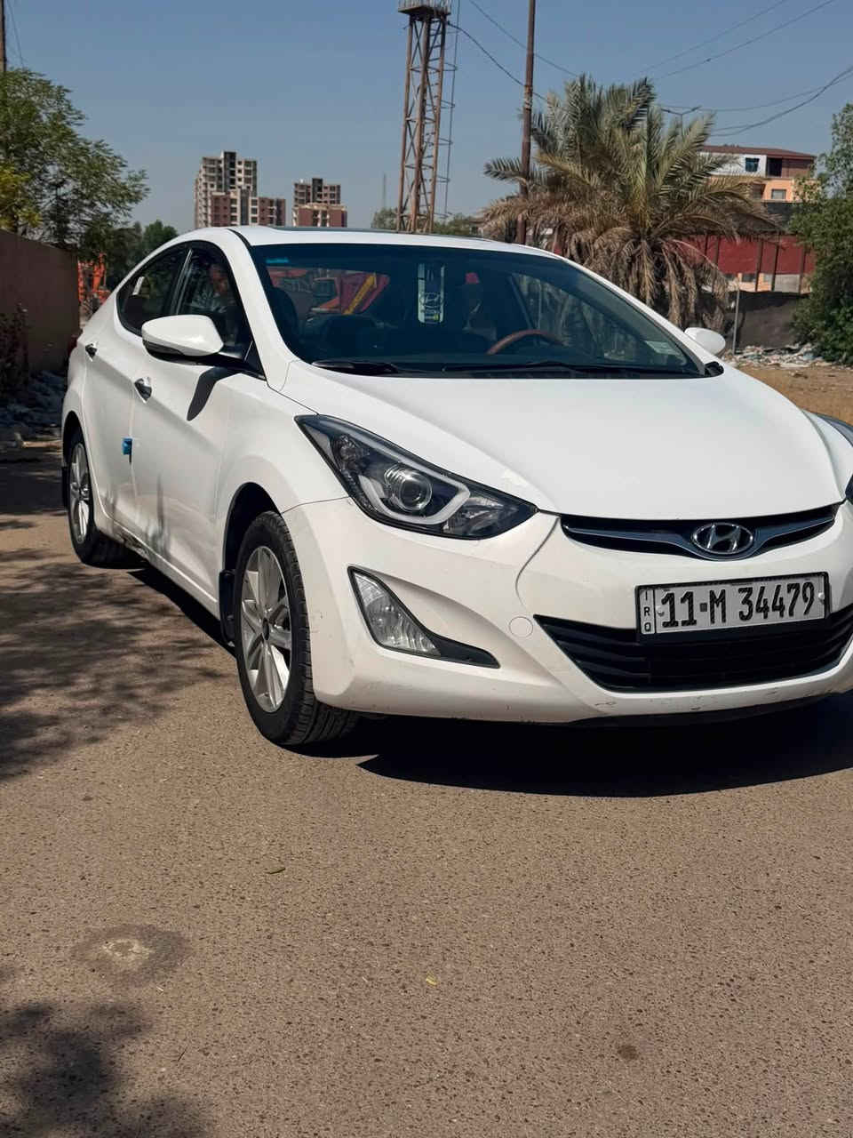 سلام عليكم 
النترا للبيع خليجيه م2015 GLS
اعله مواصفات بل خليجي
مواصفات … 
فتحه 
جلد
تبريد قطعتين 
داخل صاج 
مري شفط 
حساسات 
كامره دواره 
شاشه كبيره 
مود درايف 
نظام اي بي اس 
ماشيه ١٧٩ كيلو 
سياره جديده جدا 
بدون نقص سياره 
السعر ١٢٣ وبيها مجال بسيط 
هـ.. ***********
العنوان / بغداد بياع

