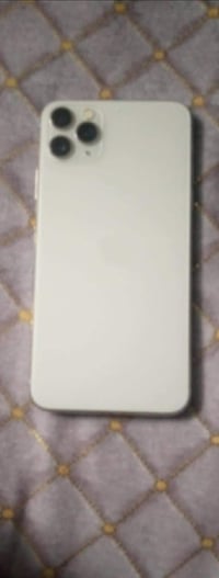 ايفون ١١ برو ماكس • ٢٥٦ • بطارية ١٠٠٪