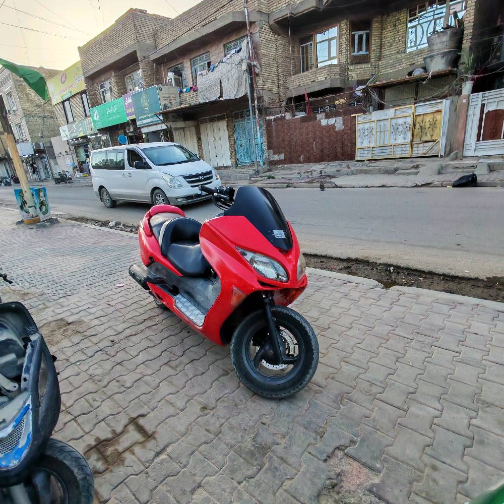 دراجه فورزه عميه08
مكينه مكفوله فقط اكلاجت خلفيه درجه خير من الله فقط يحتاجله اكلجات وخلفيه تنضيف نوزل
السعر بي مجال العنوان بغداد _ الشعله 
رقم الهاتف ***********
السعر خاص