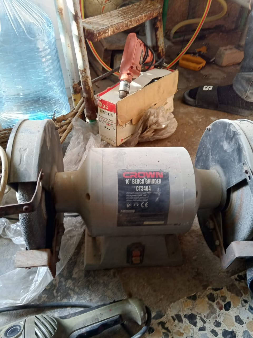 سلام عليكم غراض حداده للبيع في بغداد الكماليه السعر خاص ***********
