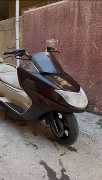 فورزا نوع ياماها ماجستي السعر 900 وبيه مجال  المكينه 250 رابع  ماشيه 1...