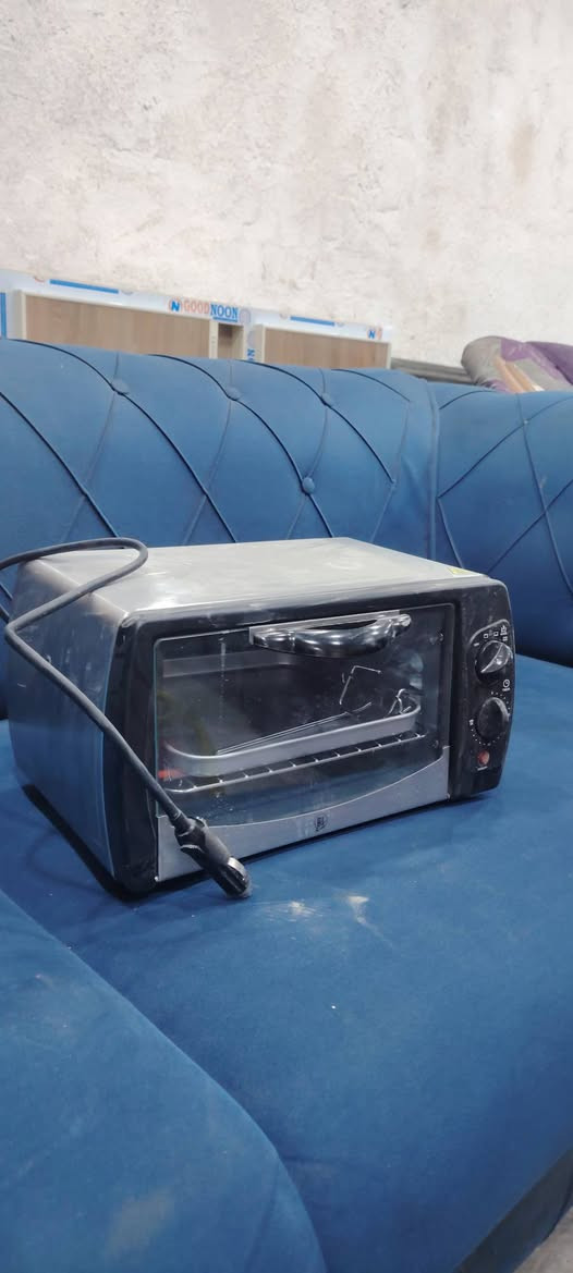 ماكرو ويف جديد استخدام سيارات الحمل يعني يشتغل على الجداحه السعر ٣٠ الف ***********
