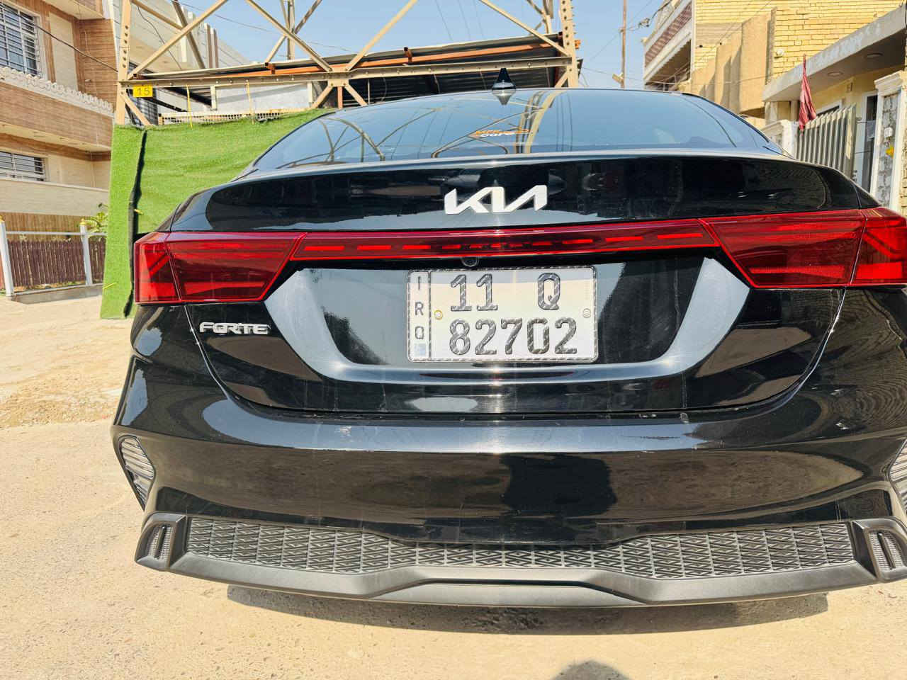 فورتي 2022
رقم بغداد انكليزي باسمي السعر 135 وبيها مجال بسيط مكانها بغداد الدوره 

***********
