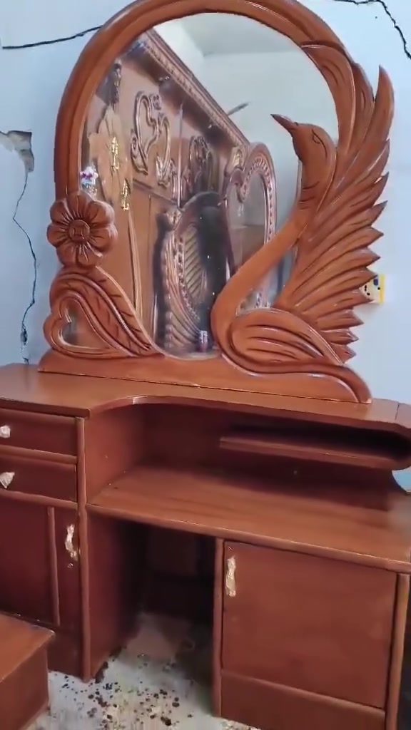 غرفه صاج  عراقي مستخدم
🚪4 باب ملحق
🛏️ 6 قطع 
 نظافة 60 / 💯
 السعر 450 قفل 
شد ونقل🪛 داخل بغداد 🚛 مجاني


**إذا كنت صاحب هذا الإعلان وتريد حذفه لأي سبب، رجاءا أرسل رسالة إلى الدعم الفني**