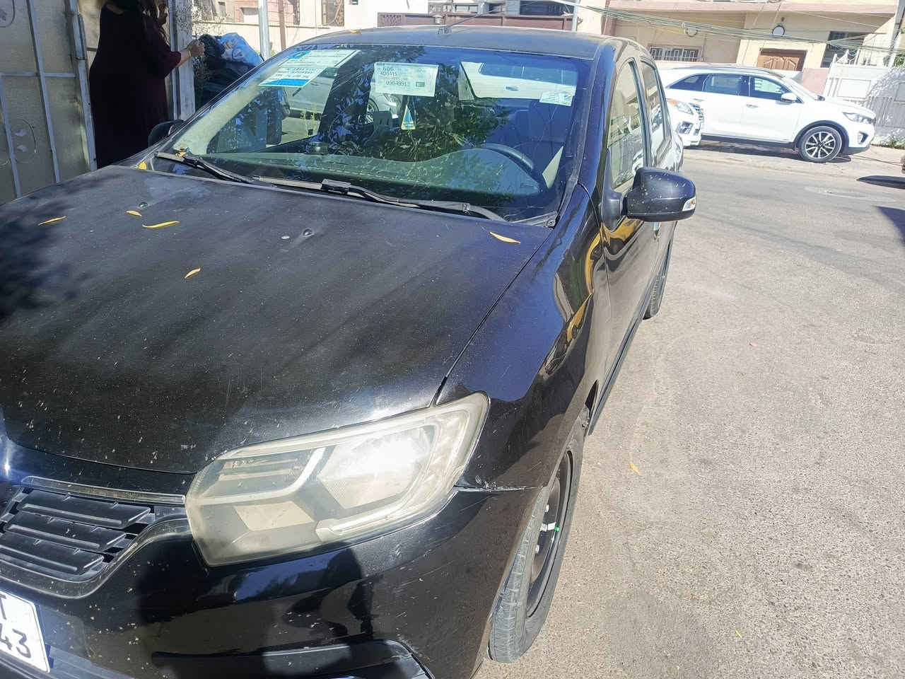 رينو سمبل 2019  رقم بغداد بسمي
محرك وكير مكفولات 

بيهه صبغ 3 قطع 

رايدها 63وبيها مجال قليل 
مكاني بغداد شارع فلسطين
***********
