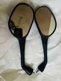 غراض للبيع الي حاب يشتريهن يتصل على هذا الرقم ‭0772 882 1300‬