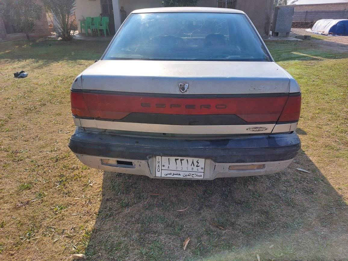 السلام عليكم
للبيع او مراوس دايو اسبرو مديل 93
رقم صلاح الدين ألماني أليف
 شرط التحويل او الوكالة
السيارة محرك مسكر مجفت قبل شهرين 
كير عادي 
السيارة عايزها ترتيبات مثلن ابطانت باب السايق وزج سكنات ومازده
 والباقي خير من الله 
مكان السيارة سامراء ناحية المعتصم 
***********
السعر 15 وبيها مجال
