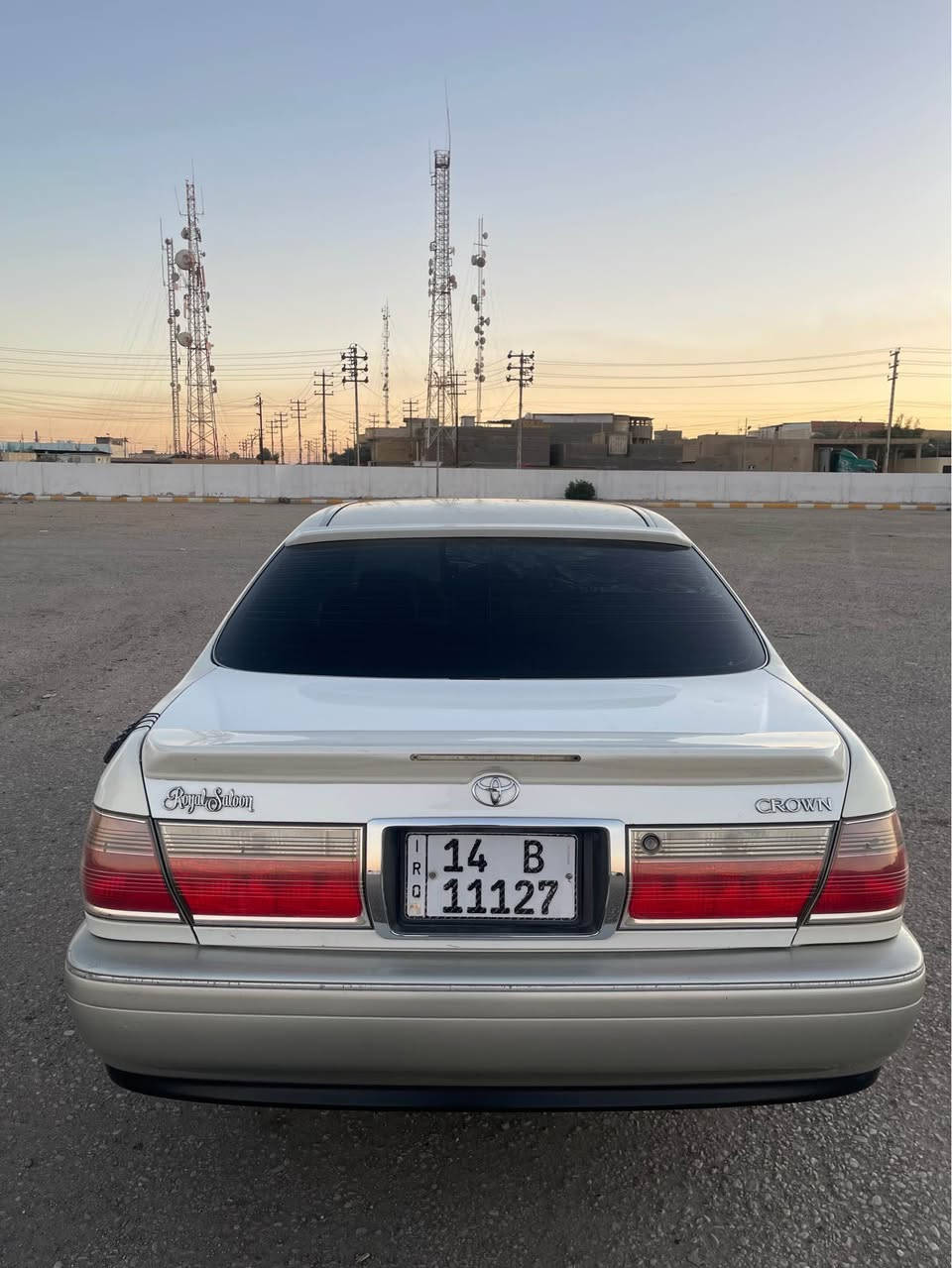 للبيع مراوس اي شي ملكه توتا كراون (كصه قماره )والباقي كفاله عامه موديل 2001 تسجيل جديد قرار48 دي فورا الكبير شاصي 175 تحوير معيود 3 دكم  برده خلفيه اربع كشنات كهربائيه استيرنً كهربائي مثبت سرعه رقم بصره تحويل ثاني يوم تخم تاير حداديه جديده سعر 125 لاتصل ع *********** البصرة, العراق
