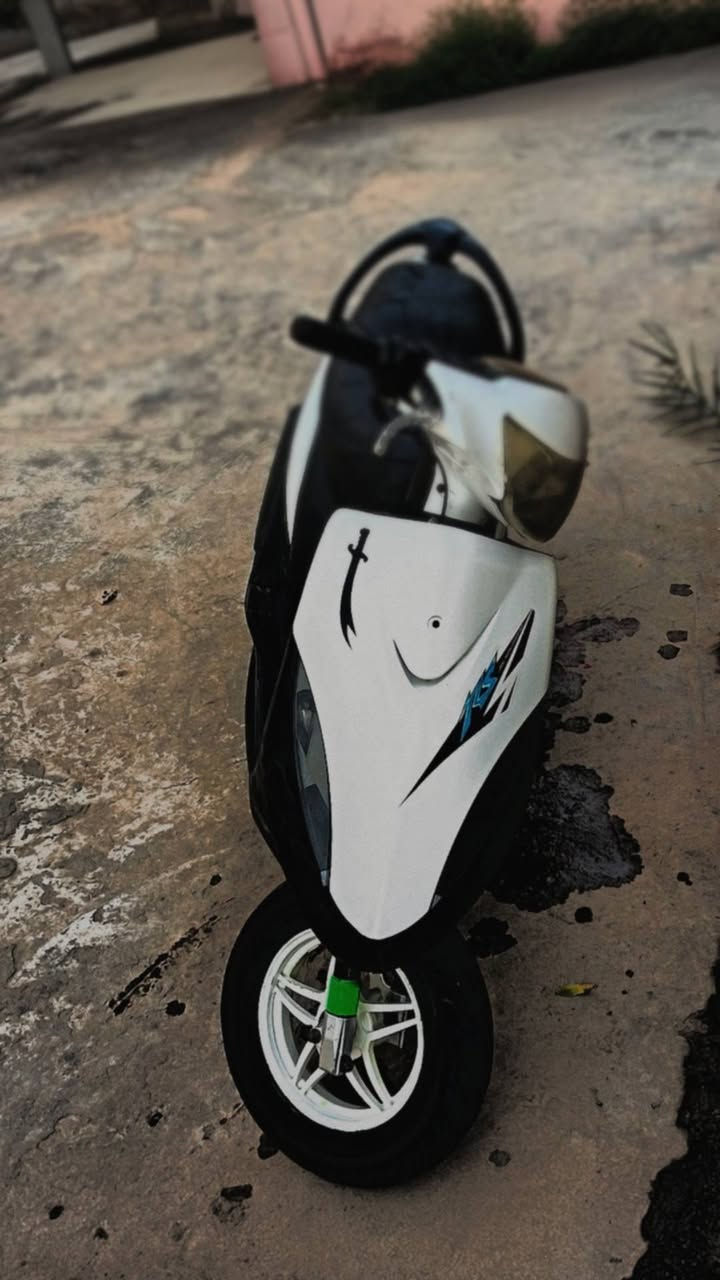 السلام عليكم دراجه للبيع ماكس عدله مكان طويريج  السعر خاص ***********
