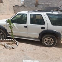 بلايزر امريكي • رقم بغداد • ابيض