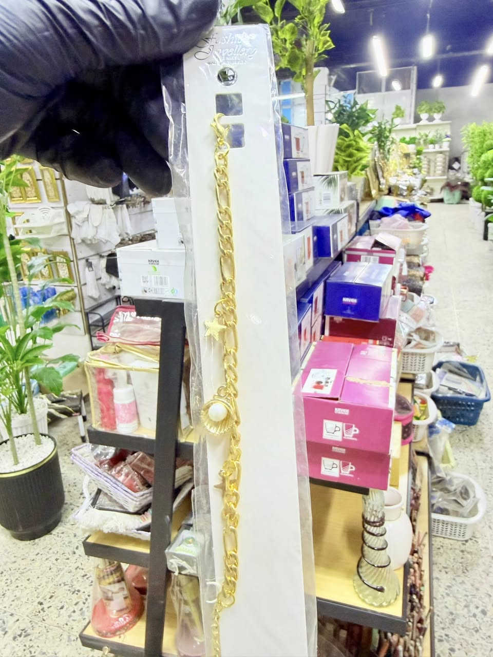 تخفيضات ارخص من الجملة فقط القطعة ب 500 دينار 
مفتحين من 2 الى 12 مساء عنوان خانقين مقابل معمل النسيج مجاور دلسوز البزاز لا يوجد توصيل


**إذا كنت صاحب هذا الإعلان وتريد حذفه لأي سبب، رجاءا أرسل رسالة إلى الدعم الفني**