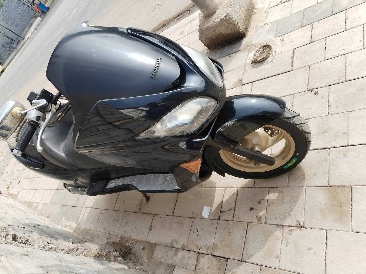 ٩.٠ للبيع مكفول كفال عامه
سعر المطلوب مليون ٣٠٠ وبيه مجال حك جيه
رقم الهاتف ***********
