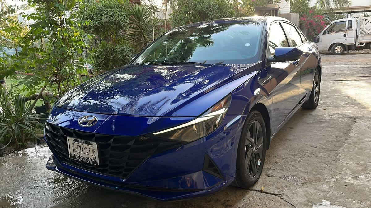 السلام عليكم
النترا 2023 امريكي ضرر دعامية وجاملغ  
سيارة بدون رقم منفيس بسمي
سعر 90 ورقة قفل وماكو هيج سعر رقمة يكلف 14 ورقة 
*********** مكاني بغداد
