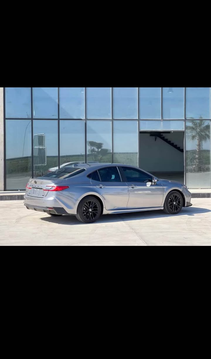 𝐓𝐎𝐘𝐎𝐓𝐀 𝐂𝐀𝐌𝐑𝐘 2025-SE

 (موديل : 2025
السعر بلاش:180$ورقة بي مجال
اللون :نفطي
حجم المحرك : 2.5L (4.سلندر) هايبرد
ملاحضة السيارة : بونيد و جملغ  و ربع باب صبخ
ارباك: ستيرن راجع سستم 
المواصفات :SE
👇🏻
كيج الكتروني
شاشة  كبير لمس
شحن واير ليس
كـــامـــيرا
ابواب  بصمة
بصمة تشغيل 
اوتو هولد (𝐀𝐔𝐓𝐎 𝐇𝐎𝐋𝐃)
اوتو ستارت (𝐀𝐔𝐓𝐎 𝐒𝐓𝐀𝐑𝐓)
اوتو ستوب (𝐀𝐔𝐓𝐎 𝐒𝐓𝐎𝐏)
رادار امامي (تحديد مسار)
‏‎رادار جانبي (نقاط عمياء)
‏‎رادار خلفي (التحذير من الاصطدام)
‏‎حساسات امامي
‏‎حساسات جانبي 
‏‎حساسات خلفي 
مانع انزلاق+𝐀𝐁𝐒
نظام (𝐄𝐂𝐎)
نظام (𝐍𝐎𝐑𝐌𝐀𝐋)
نظام (𝐒𝐏𝐎𝐑𝐓)
تحكيمات استيرن
تبريد لمس
تبريد مركزي
كشنات جلد
كشنات كهربائي
لايتات ليـــLEDـــد عدسة زينون بيلادي
بكلايتات ليـــLEDـــد بيلادي
ويــــل كـــروم

📍عنوان:عقرة
الهاتف:***********
واتساب 

‏‎ دهوك, العراق
