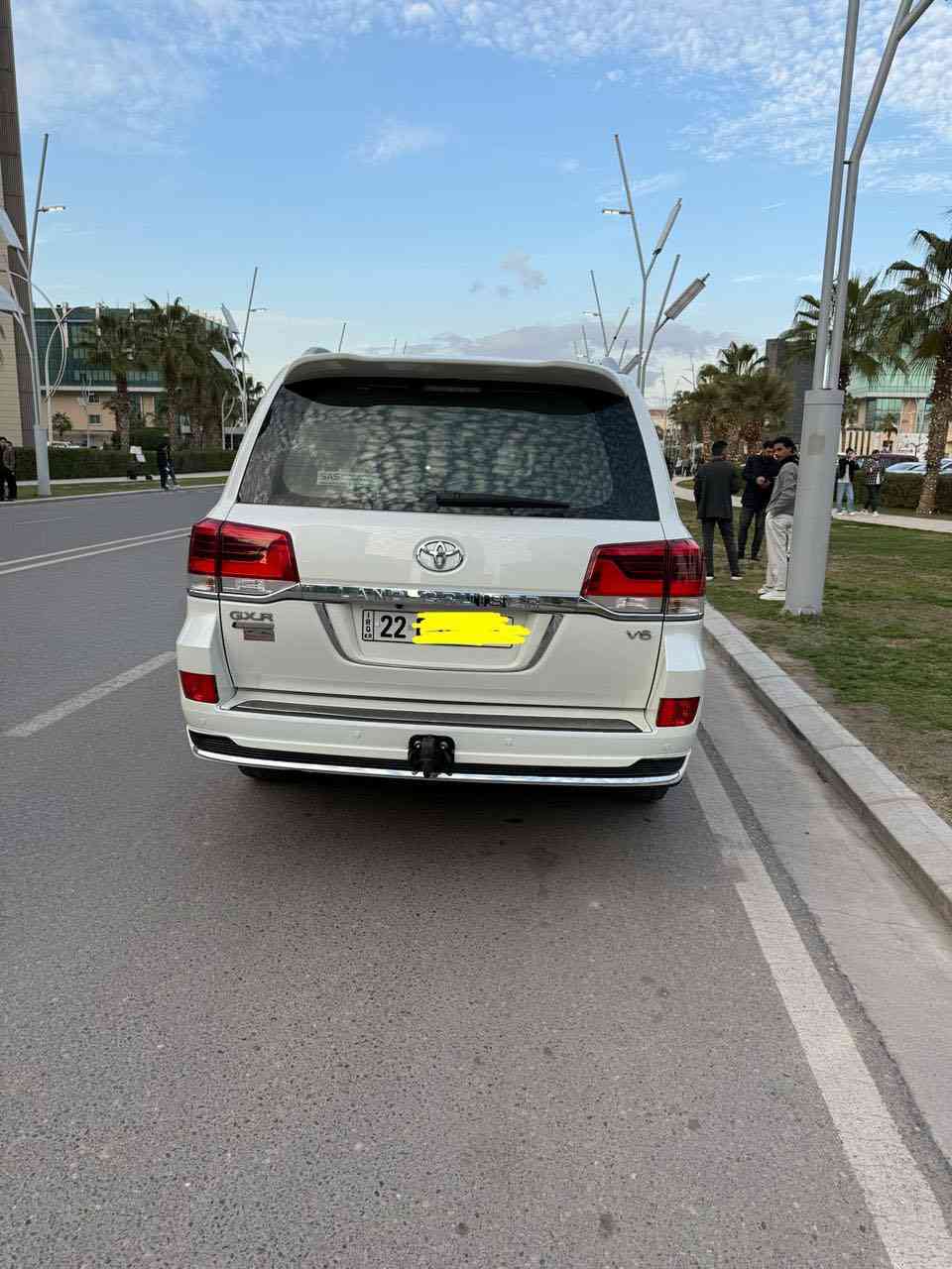 تۆیۆتا لاندکروزەر  Toyota Land Cruiser 2020

بۆ زانینی نرخ 
لایکی پەیج بکە و کۆمێت بکە نرخت پێدەگات 

90,000km ڕۆشتووە 
دووپارچەی بیلادی گۆڕاوە 
بێ بۆیاخ و شوخت و ساردە 
شریکە مهند 

لە هەولێرە سەیارەکە 

ژمارەی خاوەنی 
***********
_____________________________

تويوتا لاندكروزر 2020

لمعرفة السعر
سوِّ لايك للصفحة واكتب تعليق ويوصلك السعر

ماشية 90,000 كم
قطعتين بلاد مبدلات
بدون صبغ، بارد حار
شركة مهند

السيارة موجودة في أربيل

رقم المالك
***********
