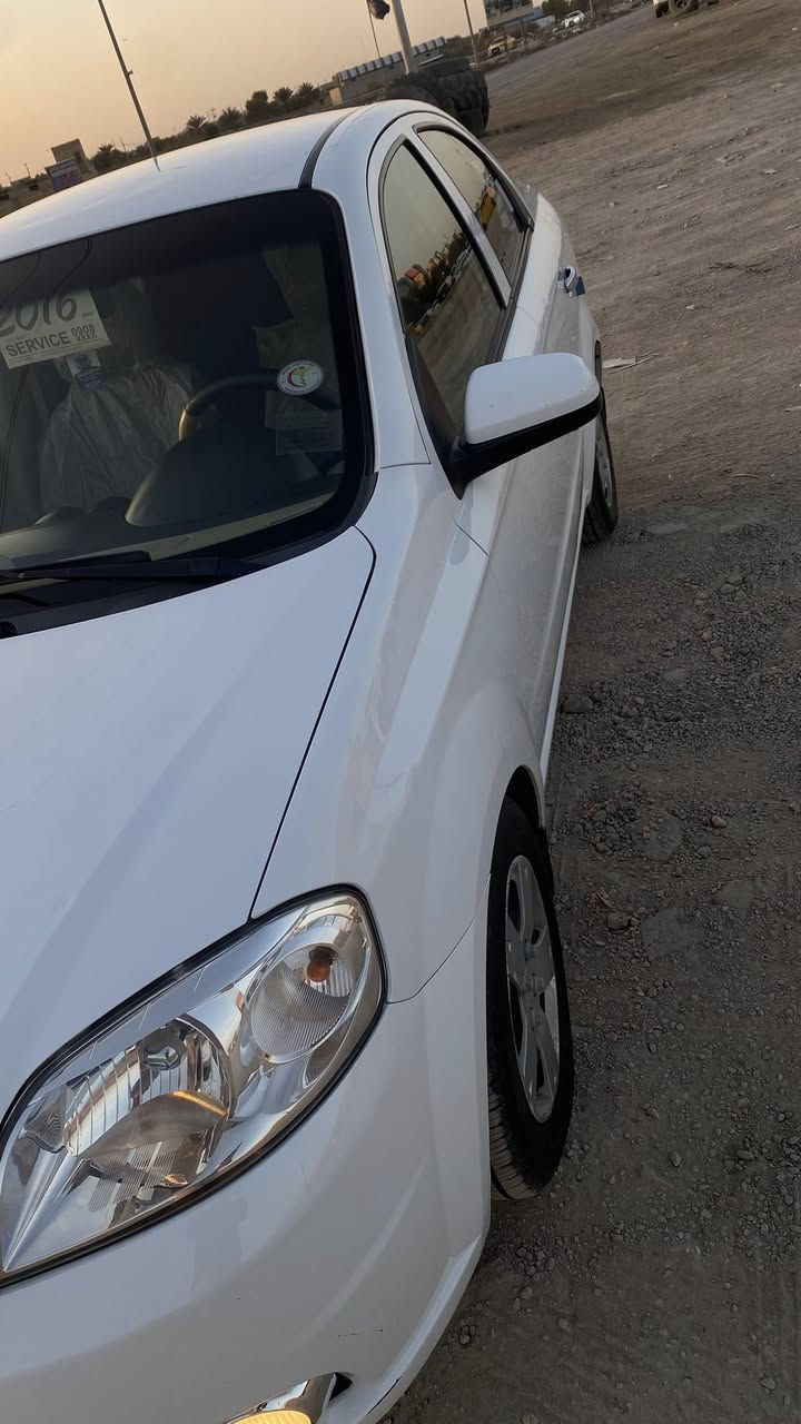 افيو للبيع او المراوس  موديل 2016 مكفولة فقط دعامية كدام رش  رقم جديد مداور ثاني يوم مكينه 1600 مسكر كفاله تخم تاير جديد حدادية جديدةً  السعر اتصال او واتساب ***********
