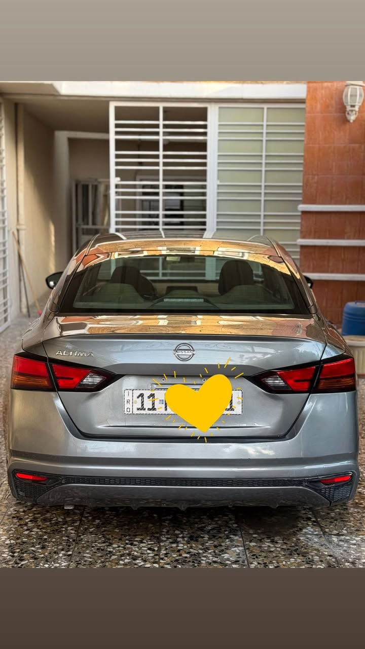 مكلف بالنشر 
للبيع 
التيما 2022 وارد أمريكي 
رقم بغداد الجديد الدولي / تحويل ثاني يوم 
محرك 2.5 
ماشية ٥٩ الف ميل وقابل للزيادة 
ضربتها خلفيه من امريكا وهنا بالعراق نضربت جاملغ امامي 
ايسر ضربه سطحية بدون ايرباك 
السياره نص فول
بصمة / تحكم ستيرن / توقف ذاتي / تحديد مسار / مخمل / 
تايرات جدد / صدر جديد . 
السياره دواخلها كفالة من لغود و شواصي شرط الفحص 
السونار وصور الحادث موجوده بالمنشور . 
مكان السياره حي حطين او حي الجامعة 
السعر ١٥٠ ورقه وبيها مجال 
صاحب السياره 

+964 751 332 5531

+964 773 818 5438 
ثنينهن بيهن واتساب
