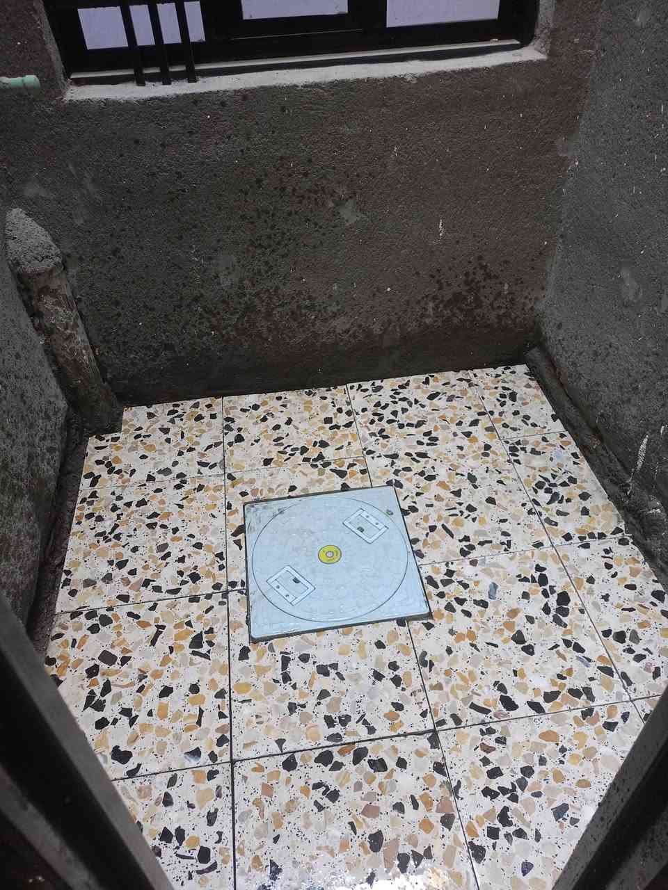 سلام عليكم
خلفه ارضيات بورسلين وكرانيت ومرمر كاشي 
بايات درج 
بور سلين ماده 
رقم ***********
واتساب
