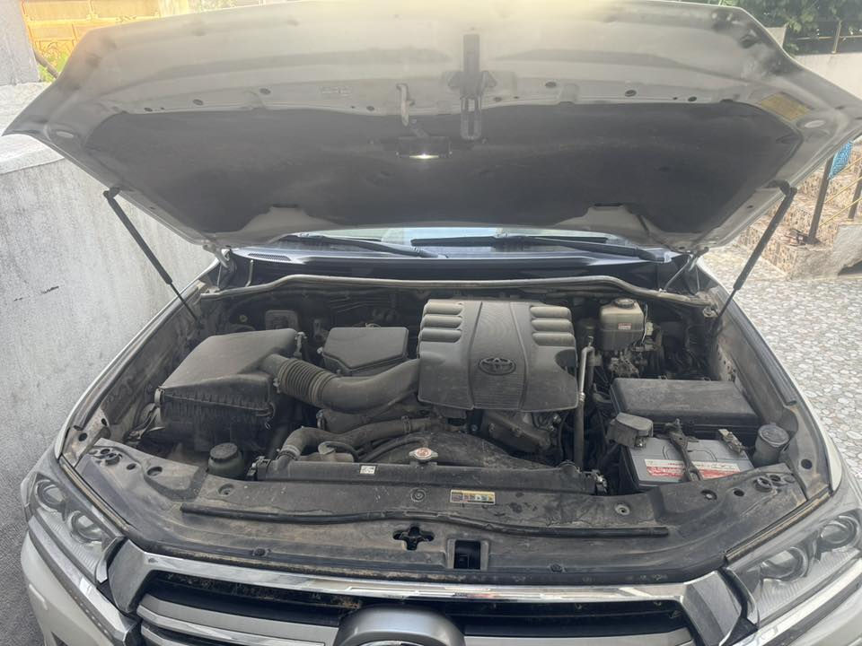 Toyota Land Cruiser 2019
وەنەوشەی فول GXR 

هیچی نیە و ٧٥ هەزار رۆشتوە شەریکەی ساس 

***********
515$
