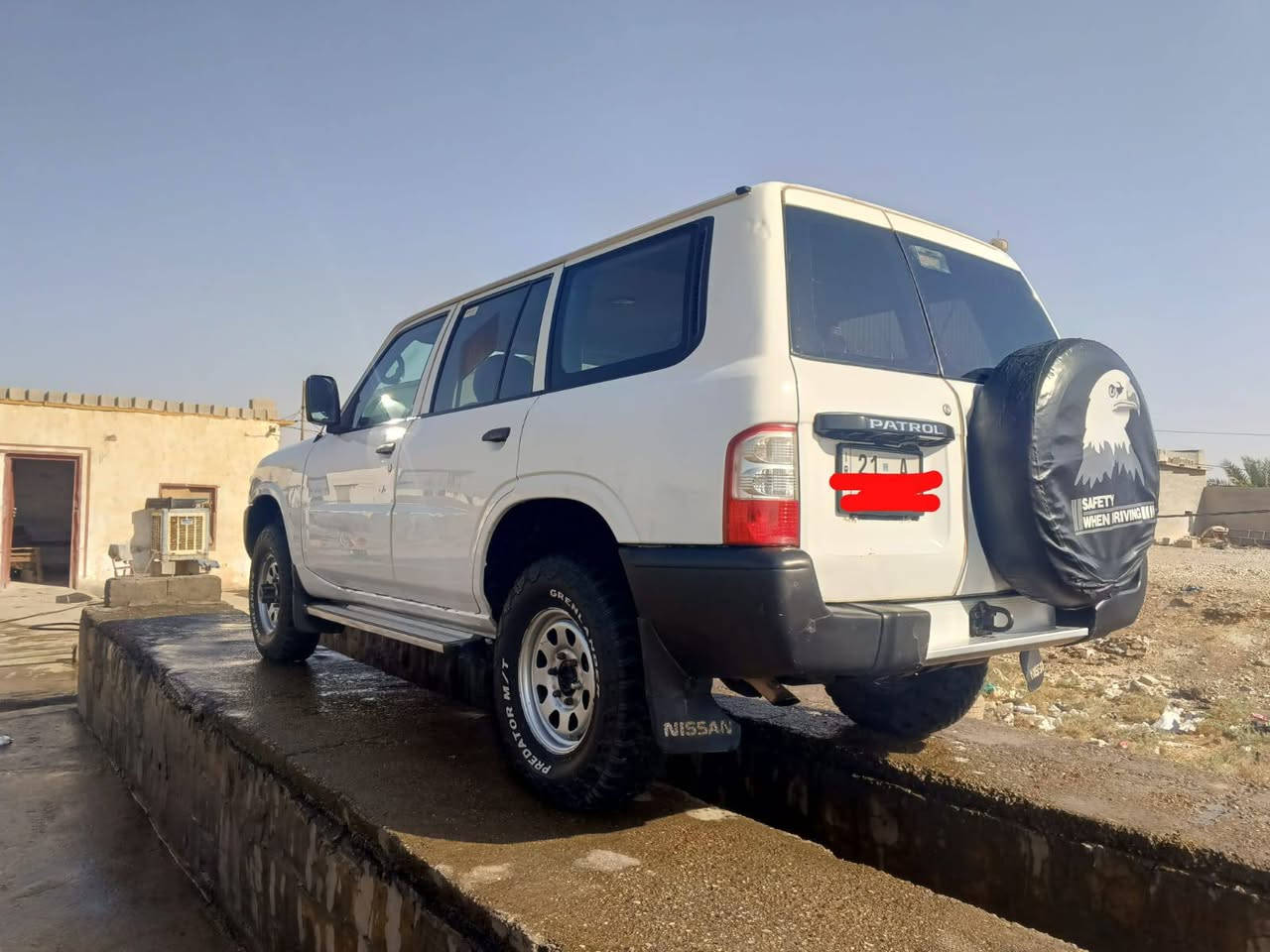 السلام عليكم
نيسان باترول 2001 فول نضافه وكفاله من الدعاميه للدعاميه تدفئه تبريد شغال تخم تاير السياره احلى من الصوره 
للاستفسار اكثر على الرقم  ***********

مكلف بالنشر ما اجاوب خاص الشراي يتصل
