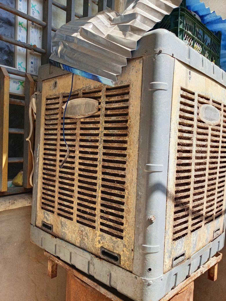 مبردة نوعيه راقيه ماطور نحاس اقتصادي هواء قوي فقط بوش تعبانه السعر 120 موصل, نينوى


**إذا كنت صاحب هذا الإعلان وتريد حذفه لأي سبب، رجاءا أرسل رسالة إلى الدعم الفني**