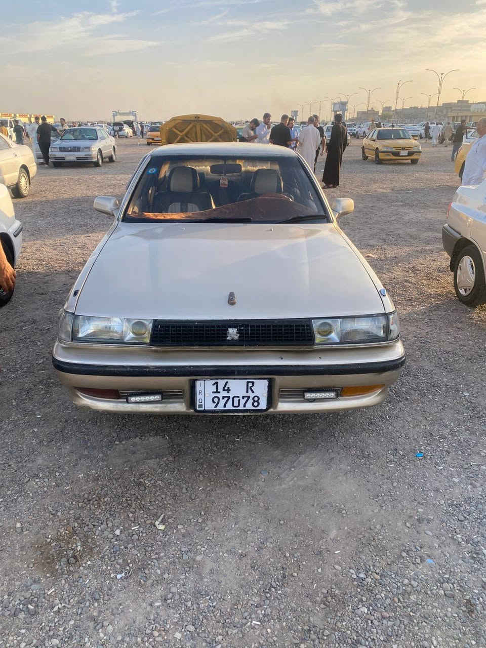 مرخصت صاحب الكروب.  كرسته كصيف 1991. سياره مكفوله من النقل والكص. كير مكينه خير من الله بيع مستعجل. ***********
