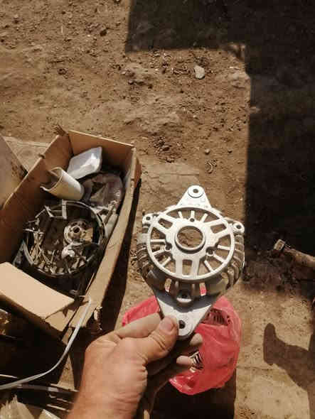 غراض سلف دينمو  بيجو سايبه  ٢٤ /١٢ من ورشة يوسف توفيق كهربائي سيارات الوري ٢٤ فقط النجف الاشرف حي الصناعي البوك الاول مقابل الجامع ***********
