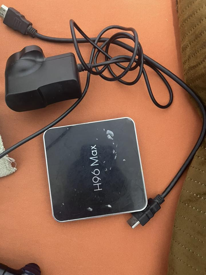 سلام عليكم 
قرص بتل فيلد ٦ السعر ٦٠
جوستكين بلي ٤ الأصلي السعر ٤٠
جهاز tv يحتوي على سينمانا وأكثر من ٢٠ تطبيق السعر٥٠ 
تواصل استفسار خاص متواجد


**إذا كنت صاحب هذا الإعلان وتريد حذفه لأي سبب، رجاءا أرسل رسالة إلى الدعم الفني**