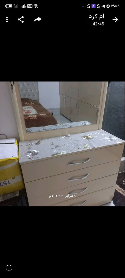 سلام عليكم الغرفه للبيع السريع الاتصال ع ***********
