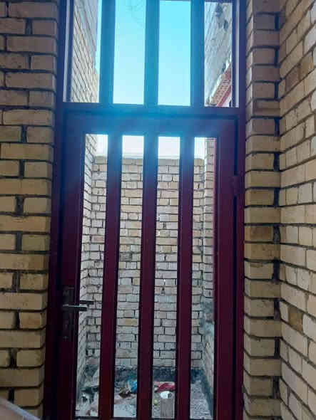 على بركة الله 🌹🌹

🟢دار للبيع في الفلوجة الازركية قرب السدة مقابل جامع سعد بن معاذ
🔴طابو زراعي   
⭕المساحة: ١٥٠ متر
🟢الابعاد : ١٠م❌ ١٥ م
🟢بناء طابوق ٢٠٢٣ 

🟢مشيدات الدار 
غرفتين نوم وصالة واستقبال ومطبخ وحمام وصحيات

🔷سعر البيع : ٦٥ مليون دينار مع المجال 

‏‎⚠️ مكتب دار السلطان للعقار
العنوان فلوجة الجغيفي الثانية بداية شارع جامع فاطمة
للاستفسار الاتصال على الأرقام التاليه
***********
***********
***********
