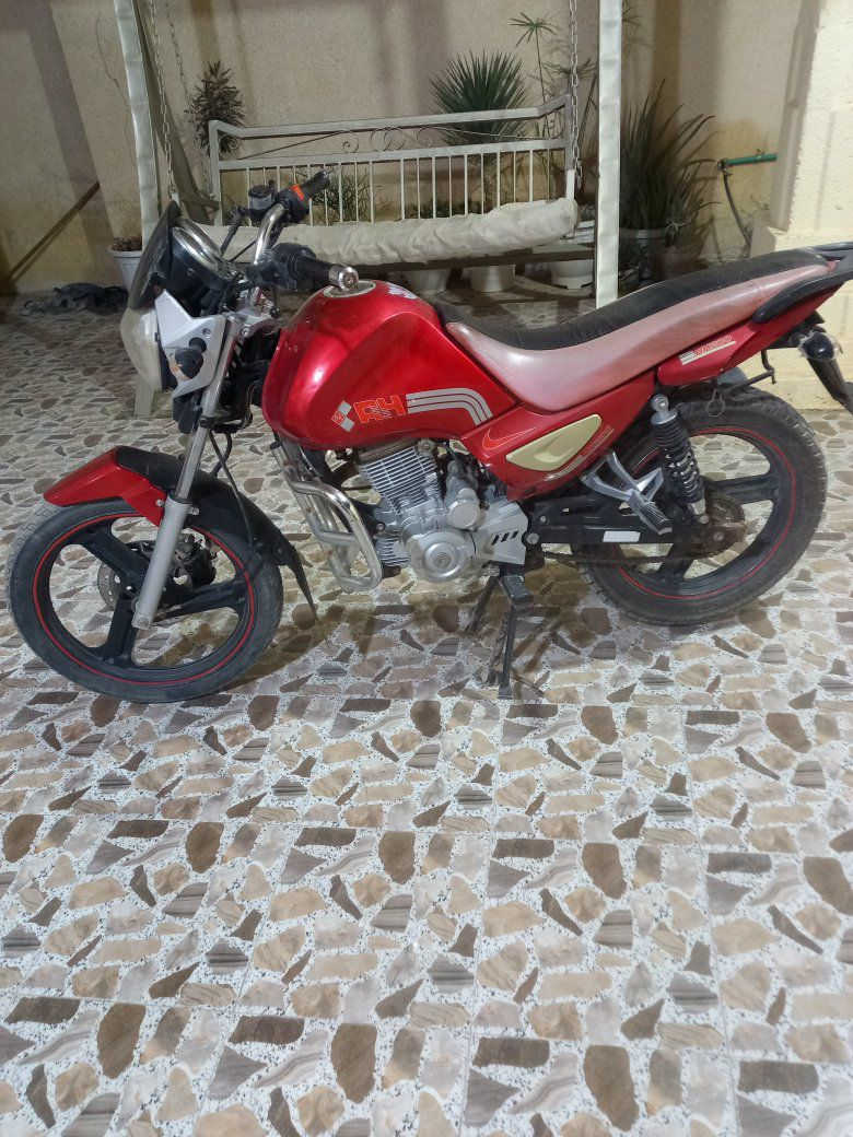 دراجه للبيع 
للأستفسار***********
