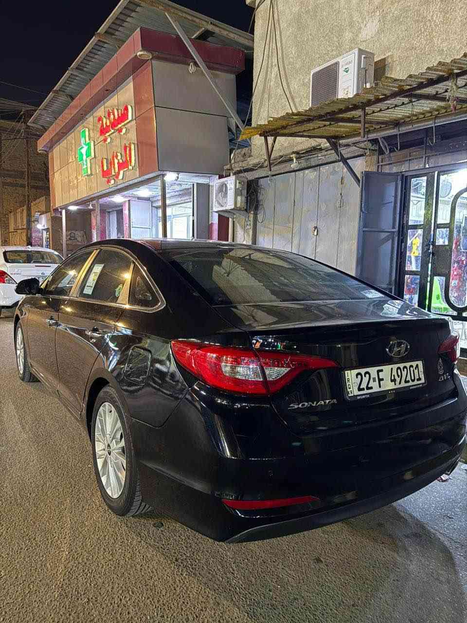 السلام عليكم سوناتا مديل 2016 وارد كوري غير مكفول من الصبغ رقم اربيل السيارة بيها ضربه بلمدكر الخلفي ومشتغلينها احسن شغل السيارة جاهزه للاخير كير مكينه حداده تبريد كله كفاله 
السعر 112 
للاستفسار 
‭0771 874 6302‬ البصرة, العراق

