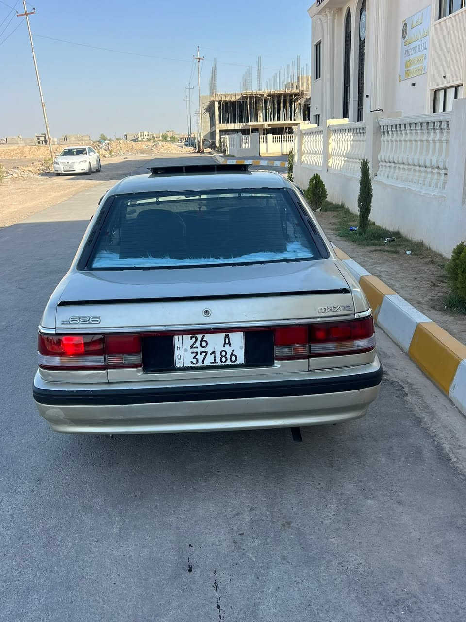 السلام .. عليكم الحلال للبيع
مازدها 626 موديل -1993
محرك 8 بخ مكفول بدون عيب 
كير عادي مكفول بسعر 35 وبيها مجال 
صدر امامي خلفي جديد بور مشط جديد 
كهربائيات / السياره كلها شغاله 4 جام كهرباء شغل
مسجل شغال باتري جديد كيج بانزين وحماوه شغال 
السياره مصبوغه عام بدون ضربها بدون خياس شواصي فرممه مكفوله شرط 
محرك / وكير /. وصدر / وكهربيات / وغرفت السياره / مكفوله. رقم 26 / صلاح الدين الجديد سنويه جديدها شرط التحويل /مكان السياره تكريت القادسيه رقم ***********
بسعر 35 وبيها مجال
