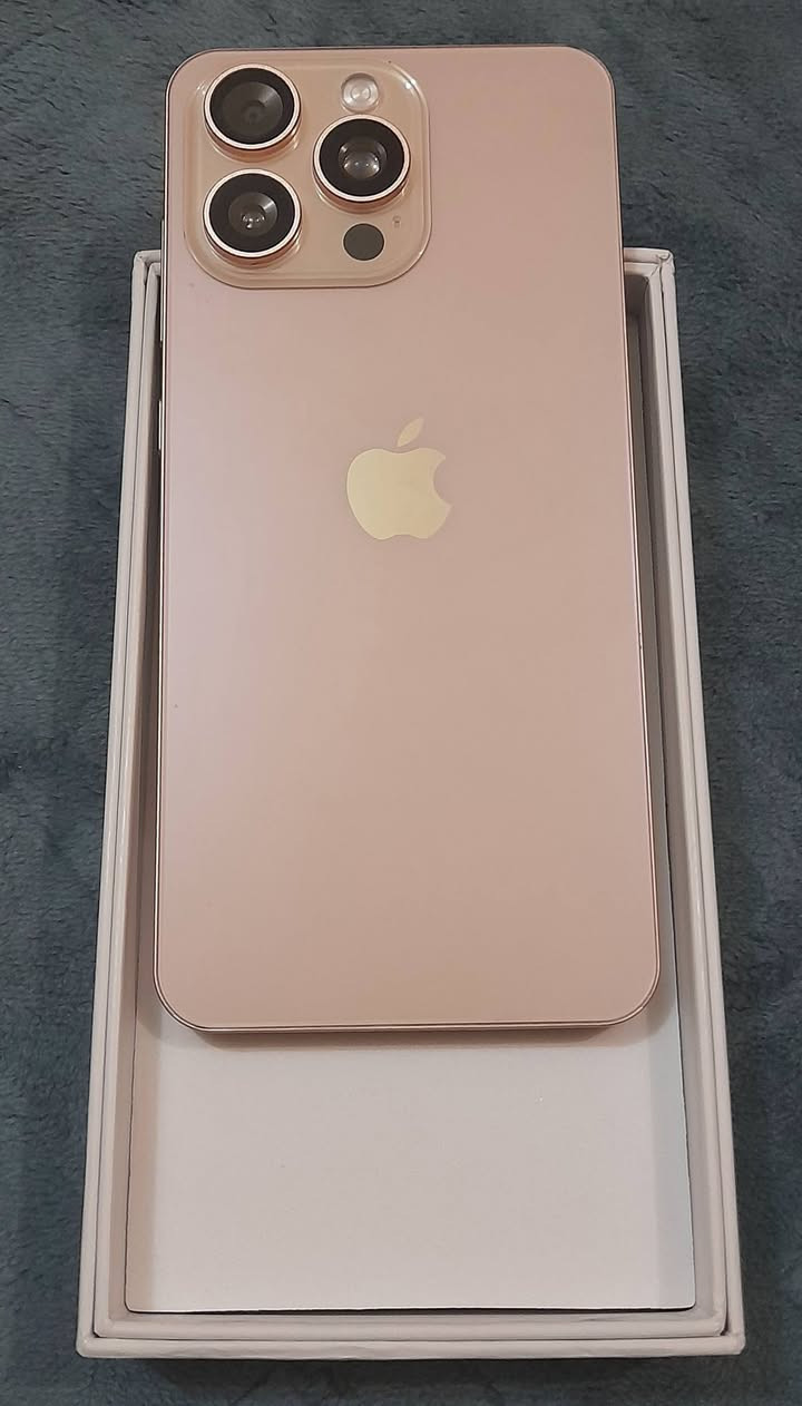 السلام عليكم ايفون 16 برو ماكس ذاكرة 256 بطارية 100 دبل سيمكارت مداخل تصليح مستخدم شي كلش قليل مكان بغداد للاتصال ***********
