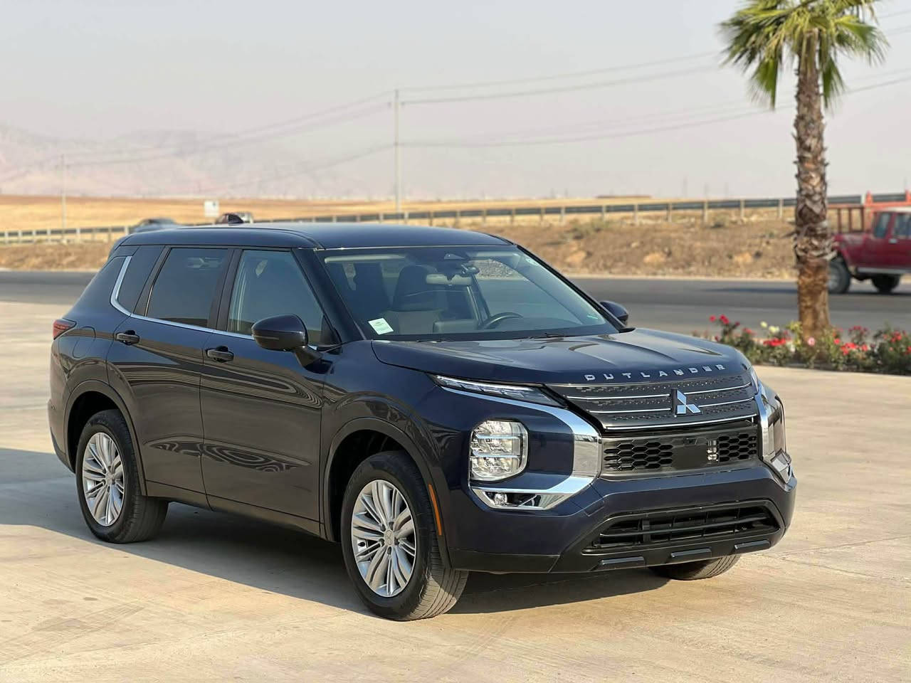 السلام عليكم 
MITSUBISHI OUTLANDER 2023
ضرر: جملغين و بولند صبوخ 
بدون دواخل و ايرباك سوكان سيستم
سعر 165$ورقه مجال بسيط

اتصل و واتساب ***********

مواصفات S AWD
👇🏻
شاشه 
كاميره
حساس
بصمة
فور ويل
تحكمات ستيرن
تحديد سرعة 
لايد ليد + زينو
صندوق بصمة
حجر كزوز بيلادي 

بعد هواي مواصفات 

سيارة جاهز شرط تترقيم شيمال

سعر بلاش 165$ورقه

ئازاد كارس_AZAD CARS🙆🏻 دهوك, العراق
