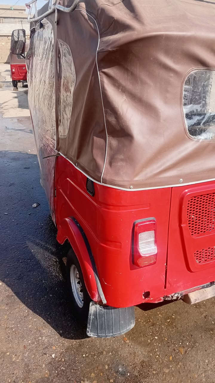 سلام عليكم
تكتك ٢٠٢١ شهر ١١اللبيع المكان بغداد جسر ديالى تكتك نضيفه بيها بس هاي ضربه مصورها سعرر ٦ ملاين وا ٥٠٠
رقم هاتف واتساب ***********
