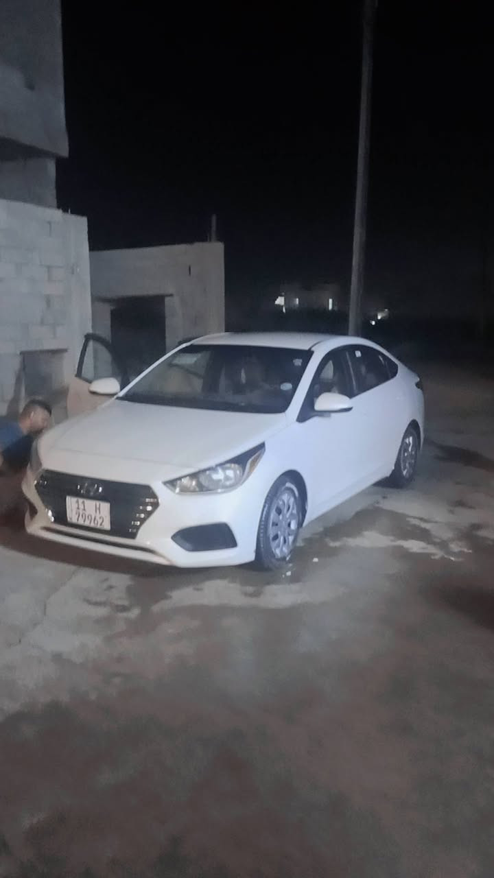 سلام عليكم للبيع موديل 2019امريكي ضرر جاملغ الورا صفحت السائق من امريكا وجاملغ المامي بدون دواخل كير مكينا شرط تريد وكالا تريد تحويل سيارا بسمي رقم الهاتف***********

