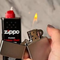 ولاعة Zippo • أمريكي أصلي • حالة زيرو