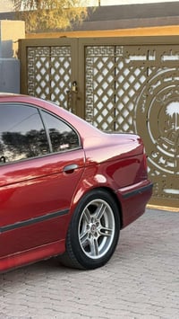بي ام E39 • 528i • موديل ٢٠٠٠