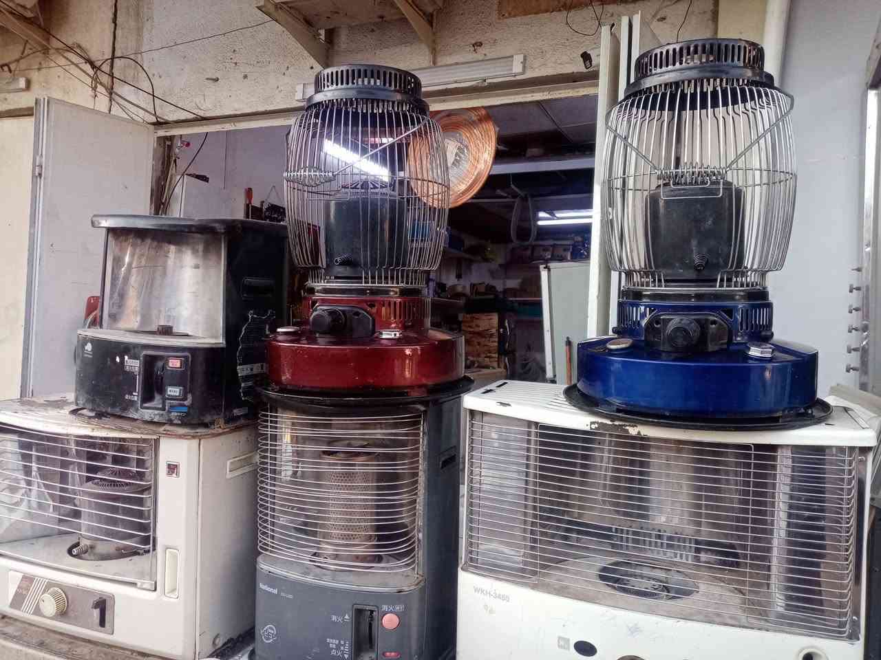 معرض وورشه المهندس يوسف مقداد الجنابي تكريت شارع الأربعين قرب مطعم العريش تصليح جميع اجهزه التكييف ثلاجات مجمدات تنصيب وصيانه السبالت تصليح الغسالات بيع وشراء كافه الاجهزه والمواد الاوليه للتكييف زورونا تجدون مايسركم اداره يوسف مقداد الجنابي ***********خابر وحنا بالخدمه
