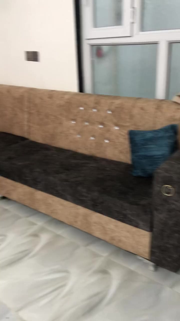 ديوان للبيع استعمال كلش قليل ونضيف ١٠مقاعد


**إذا كنت صاحب هذا الإعلان وتريد حذفه لأي سبب، رجاءا أرسل رسالة إلى الدعم الفني**