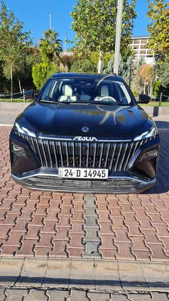 للبيع او مراوس برقم شمالي فقط
دونك فينك هيوج هايبرد Dongfeng Huge
ضمان 6 سنوات او 200,000 كيلومتر
_المحرك 1.5L محرك هايبرد من شركه نيسان اليابانيه
_موديل2024
_القوى الحصانيه/242 HP
_عزم الدوران/540 نيوتن
_ناقل الحركه/7 سرعات
_عداد الكيلومتر/54 الف كيلومتر وقابل للزياده
_عدد الركاب/5راكب
_قياس الويل/19 انش
_بانوراما
_كاميرا محيطيه 360 درجه
_اناره داخليه مخفيه متعدده الالوان
_شاشه التحكم 12.3 انش
_شاشه عرض القياده 12.3 انش
_التحكم بلتبريد والتدفئه لمس
_مري كهرباء/شفط+تدفئه مري
_مكيف امامي منفصل وموزع خلفي
_مقاعد مصنوعه من جلد النابا
_تدفئه تبريد كرسي السايق
_مقعد السائق كهرباء 10حركات
_مقعد الراكب كهرباء 4حركات
_عدد وضعيات القياده 3
_ملاحظه ملاحظه استهلاك الوقود 5.8 لتر لكل 100 كيلو يعني اقتصادي جدا
_بلوتوث
_حساس اضائه
_نظام المساعده على النزول من المنحدرات
_رادار (تحديد مسار)
_حساس خلفي
_محدد سرعه
_نظام المساعده على القياده
_دخول ذكي(بصمه)
_اناره محيطيه اماميه
_اناره اماميه زينون
_كشاف ضباب خلفي
_صندوق شفط
_هاند بريك كهربائي
_فتحه USB
_توقف توماتيكي( Auto Hold)
_حساس مطر
_مؤشر لضغط الاطارات
_عدد السماعات/ 8 سماعات مع سماعات الرأس في المقاعد الاماميه
_عدد الوسائد الهوائيه/8

السعر:::: 29 مليون مرقم دهوك كامل
ملاحظه ملاحظه السياره بيها صبغ بسيط ومؤشر بالون الاحمر
رقم التلفون/ *********** اتصال ويوجد بي واتساب ايضآ
