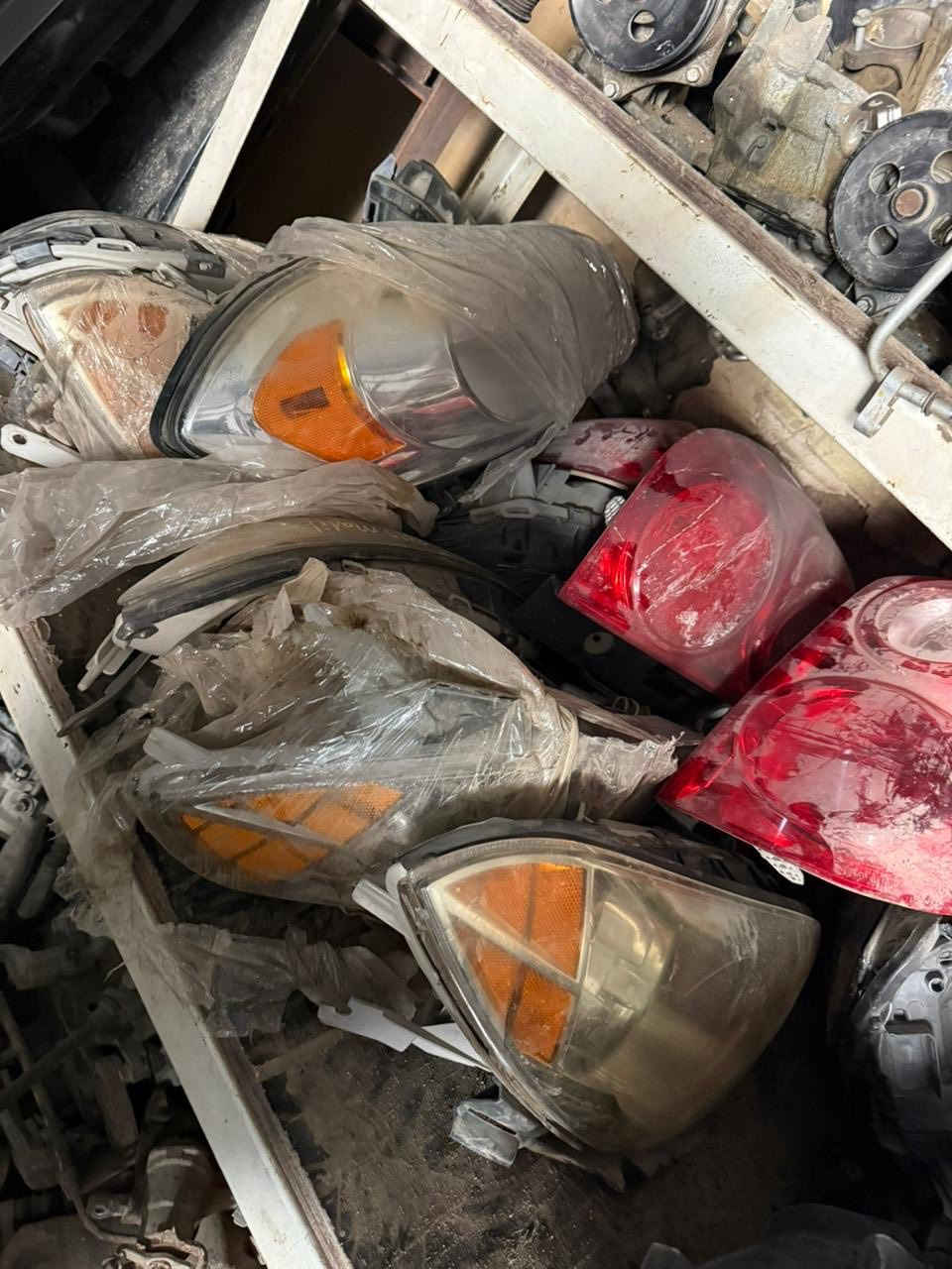 بيت الشوفر2..
لتجارة قطع غيار جميع سيارات الشوفر...لبيع المواد الاحتياطية والتفسيخ لسيارات الشوفرليت ( الماليبو / امبالا /جي ام سي اكاديا/ جي ام سي تيران / شوفر اكونكس/ )...
يتوفر توصيل لكافة محافظات العراق ...
العنوان : بغداد - الشيخ عمر - مدخل ساحة الطيران - الفرع الاول على اليمين - المحل الرابع .
اتصال واتس اب الرقمين  ..مرتضى الساعدي ***********. ***********
***********

