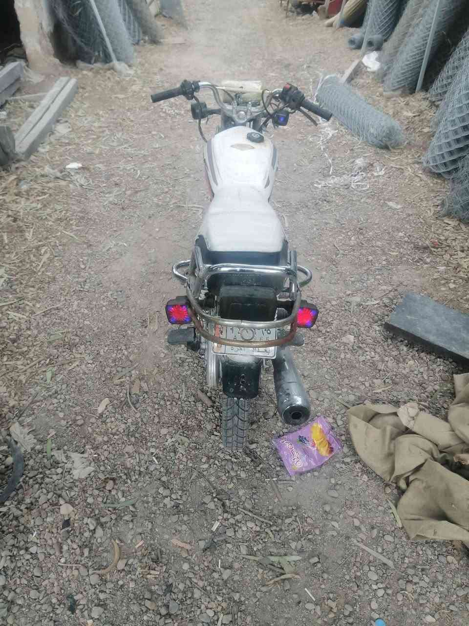 دراجه سيفان 2019 كامله مكمله كهربائيات شغاله اوراق كامله للبيع ***********
