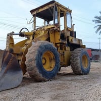 شفل كوماتسو حجم 60 محرك مالت 70 عادي  وكير مالت 70مديل 1993 للاستفسار ...