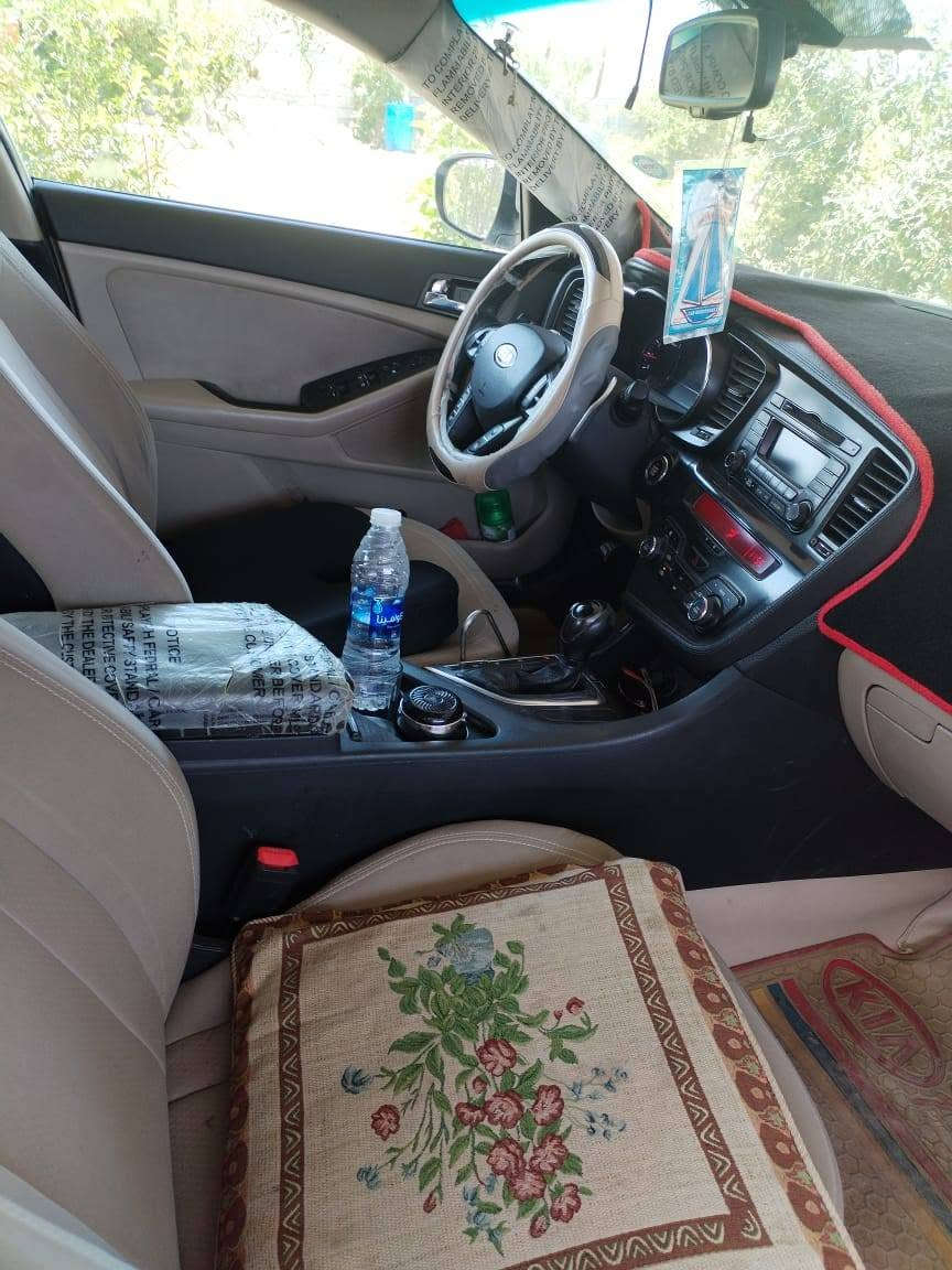 ابتما ٢٠١٢ بصمه كفاله مكينه حداديه كوله جاهز سياره علا أيدي رقم سليمانيه بسمي السعر ١٢٧ مكينه ٢٠٠٠  سياره كولش نضيفه ماناقصها اي شي
***********
