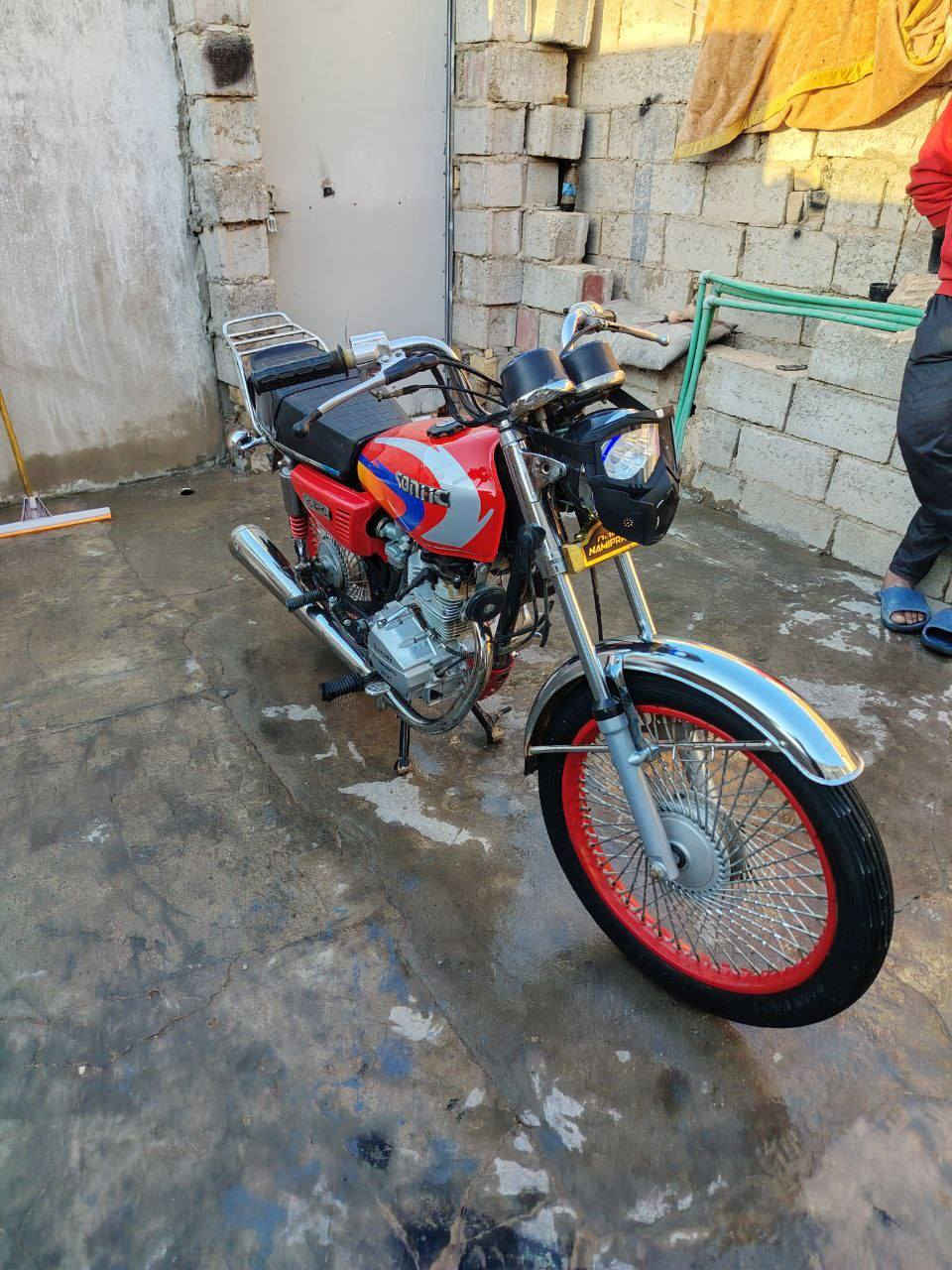 اربعه كير نامه برو اصلي مديل 21شرط برغي مامفتوح والدراجه جانت متروكه يعني مامتعوبه ابد مال جناي ***********
