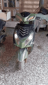 سلام عليكم دراجه 🏍️FS تايوان  نضيفه كهربائيات كلها شغاله 💯 كفرات كامله 💯 👁️‍🗨️ مجفته مره وحده بس تجفيت مضبوط السعر 250﴿قفل﴾ مكاني ميسان حي الشهداء للستفسار الاتصال على الرقم ***********  رجائاً المو شراي لا يعلق و لا يتصل رجائاً
