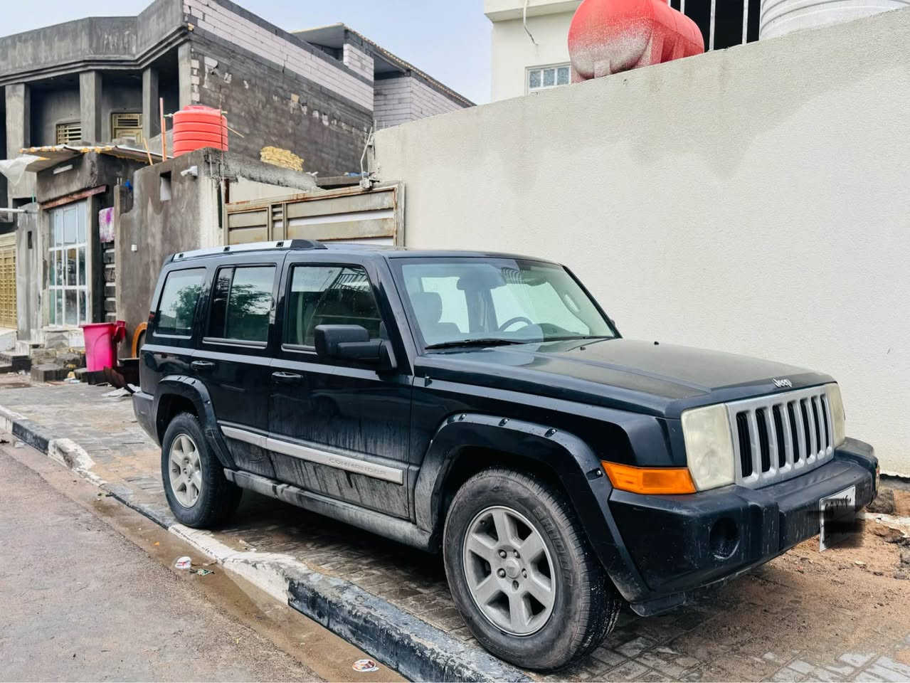 سلام عليكم للبيع فقط جيب ادوات ادوات كفاله كص وضربه وصبغ وتبديل وانتربول وسرقه وعشائر محرك 5.7 8 سلندر فول لمتدد 7 راكب 3 قطع تبريد تشغيل عن بعد كشنات جلد عسلي 3فتحات سقف بنوراما حداديه جديده من الطول لطول تخم تاير جديد سياره جاهزه ما تصرف عليه ربع سعره 47 مكاني بصره 
*********** البصرة, العراق
